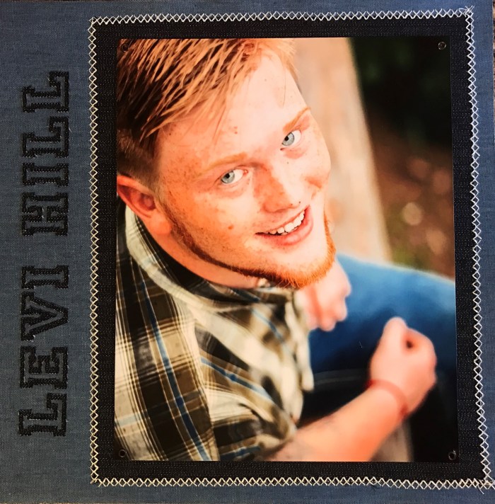 2017: Senior Album - Title Page